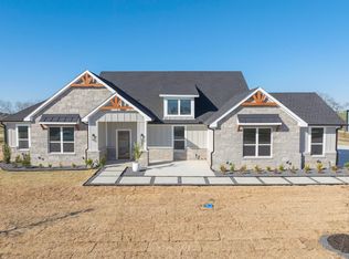5077 Fox Trot Ln, Caddo Mills, TX 75135