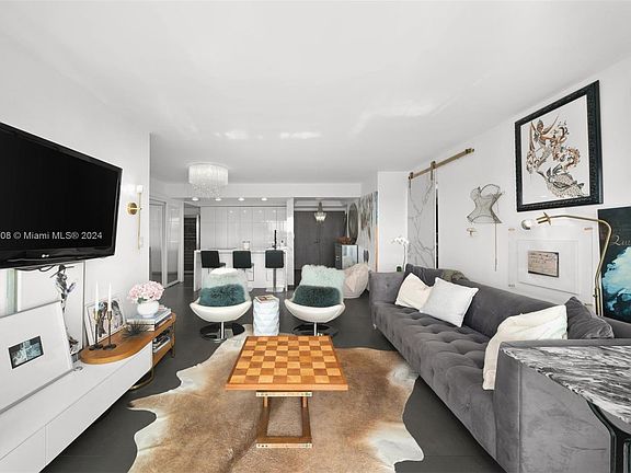 5th image of 3411 Indian Creek Dr APT 1103
