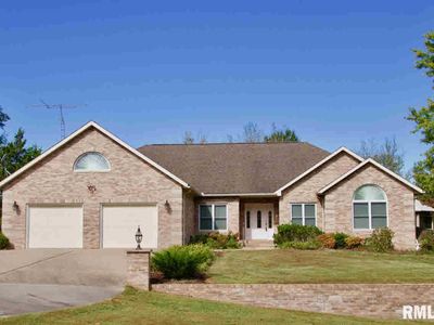 121 Lake Shore Dr, Murphysboro, IL, 62966