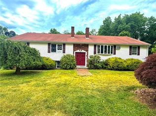 35 Brookdale St, Cumberland, RI 02864