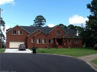 5 Muckle Ct, Portsmouth, VA 23701