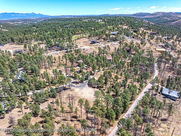 2nd image of 215 Brentwood Dr #2