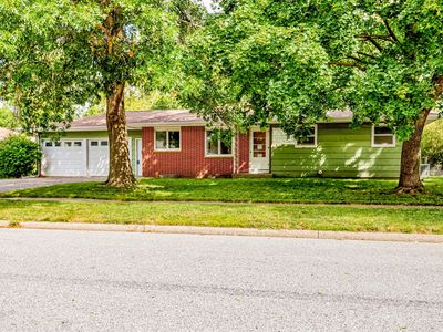 435 25th St, Ames, IA, 50010