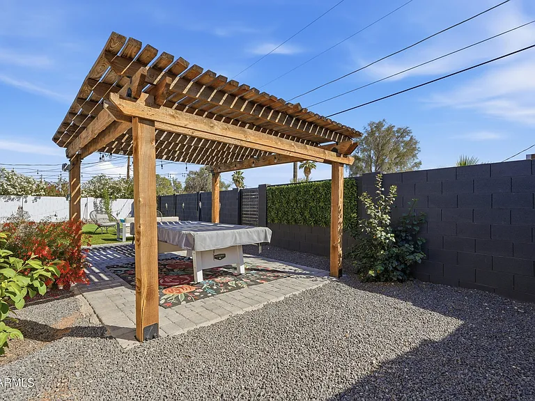 2812 N 71st Pl — Photo 60