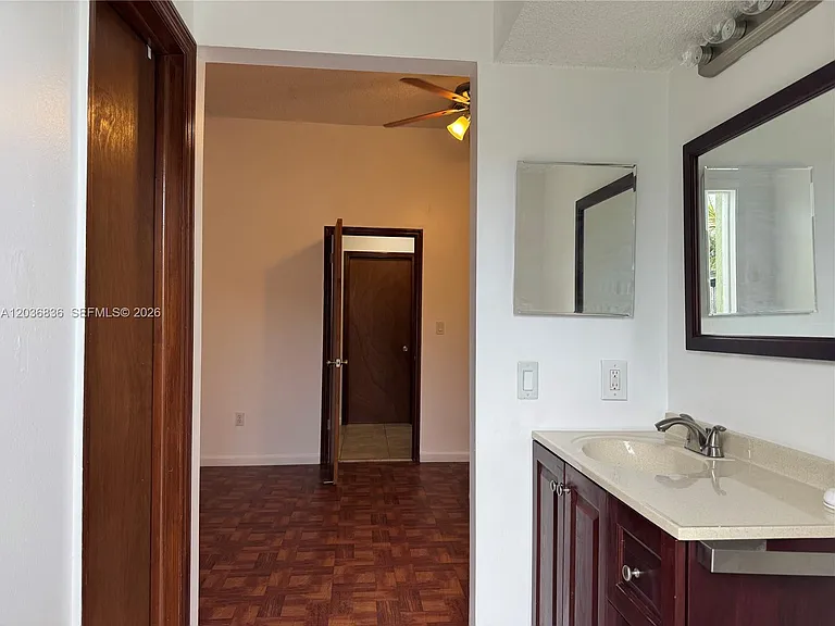 8556 SW 210th Ter — Photo 11