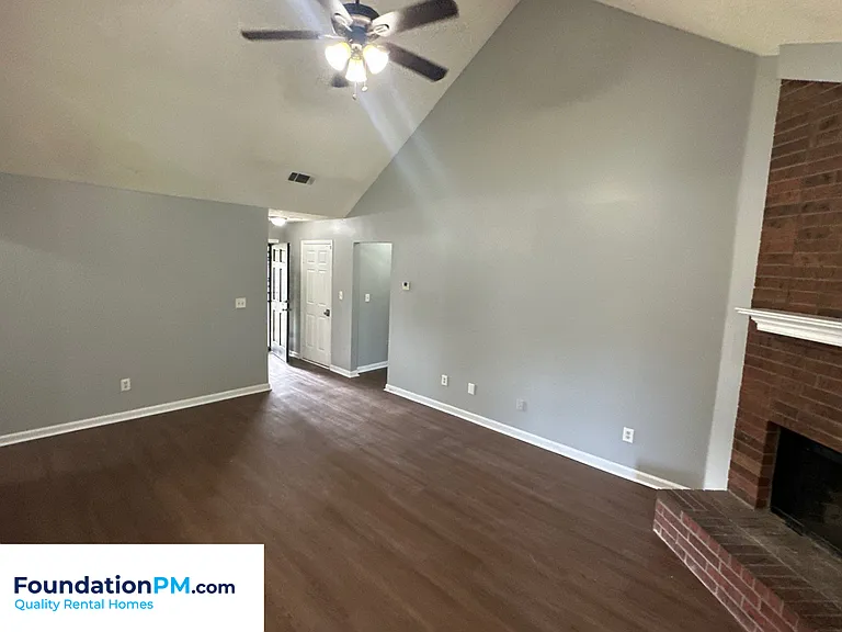 5407 Riverdale Rd — Photo 9