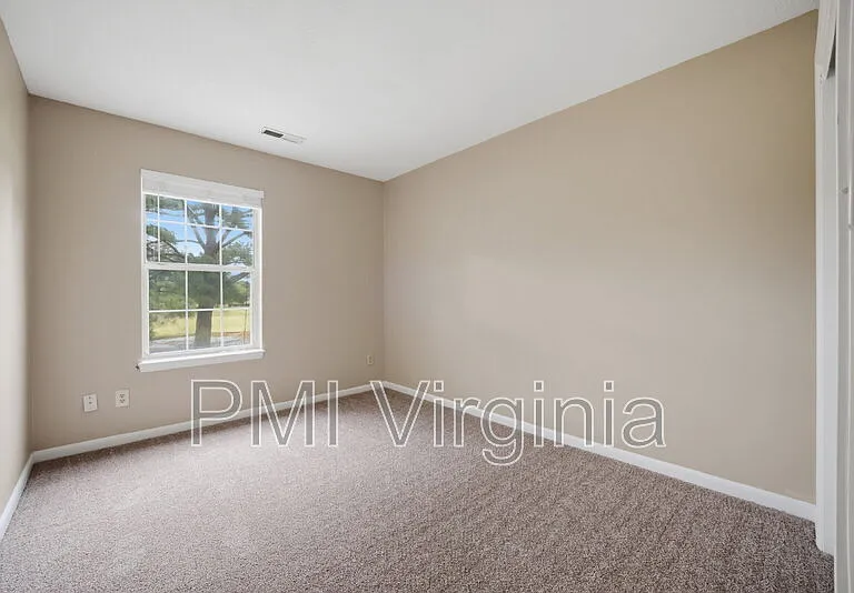 5140 Glenwood Way — Photo 15