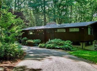132 Meadow Wood Dr, Holden, MA 01520