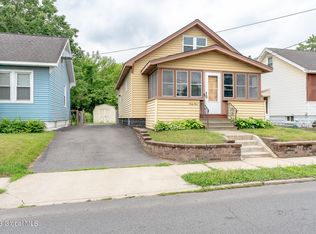 64 Cuthbert St, Scotia, NY 12302