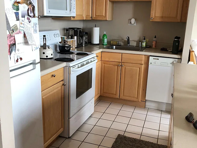 2626 N Lakeview Ave #3710 — Photo 11