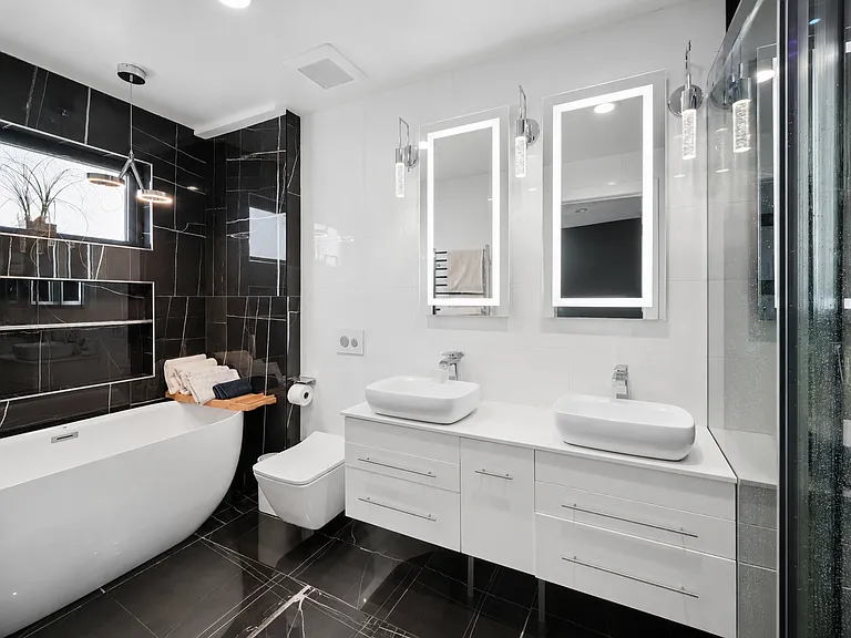 687 Humboldt St #1 — Photo 8
