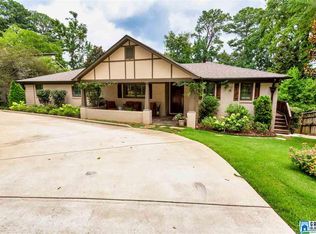 111 Crest Dr, Homewood, AL 35209