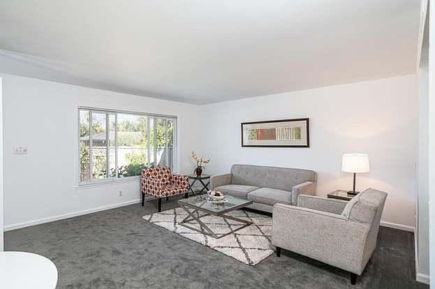 1st image of 7101 Rainbow Dr