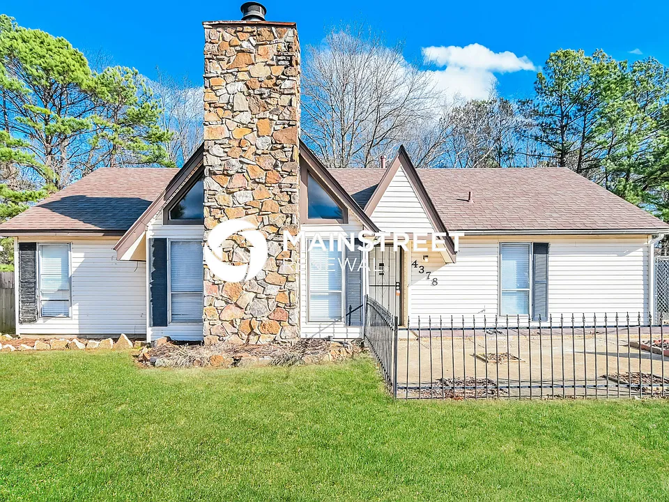 4378 Castle Heights Dr