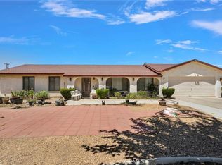 15056 El Cari So Rd, Victorville, CA 92392