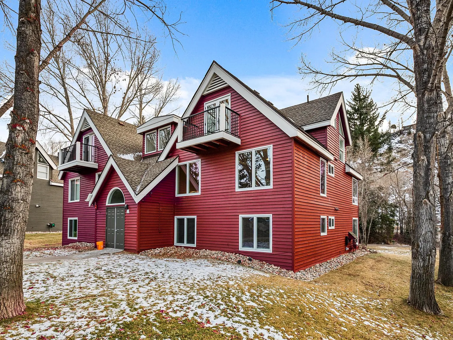 3 bed, $4,800 — Photo 4