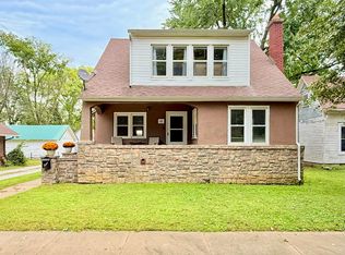 16 S Tennessee Ave, Chanute, KS 66720