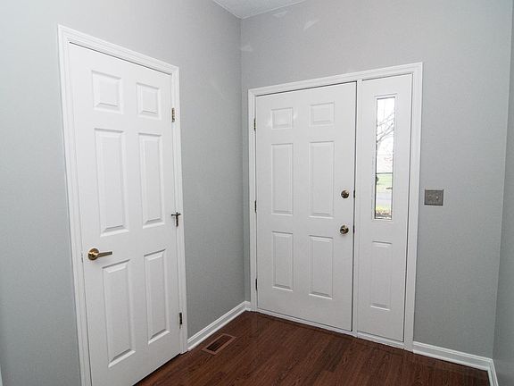 2nd image of 8569 Timber Park Dr