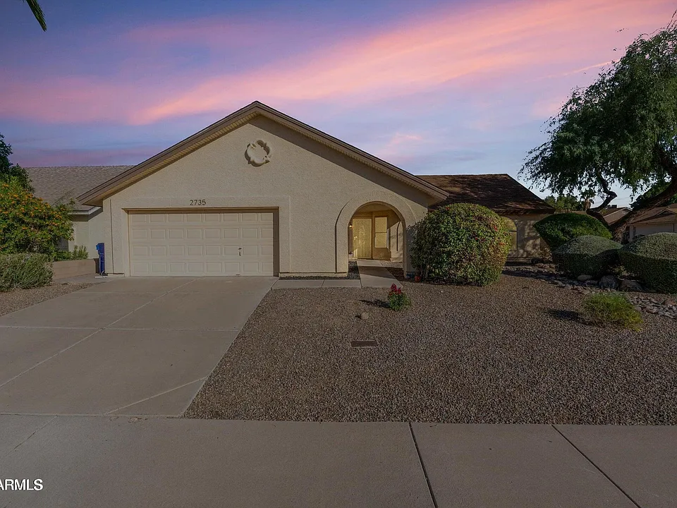 2735 N Diego Cir