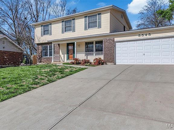 2nd image of 5545 Dantonaire Pl