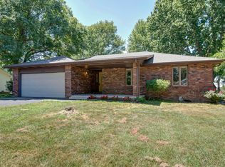 209 Crystal Ave, Sparta, MO 65753