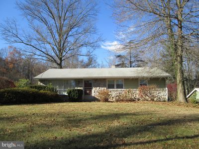 996 Schoolhouse Rd, Pottstown, PA, 19465