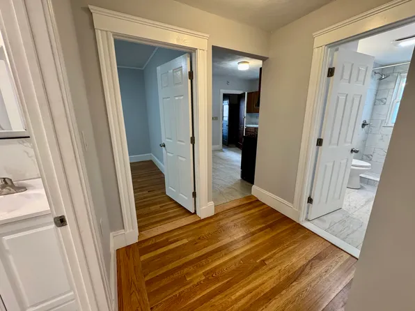 105 Nottinghill Rd #101B, Brighton, MA 02135