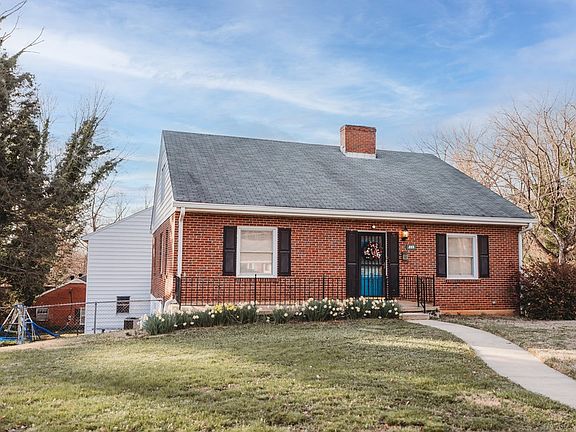 4th image of 329 Arnett Blvd