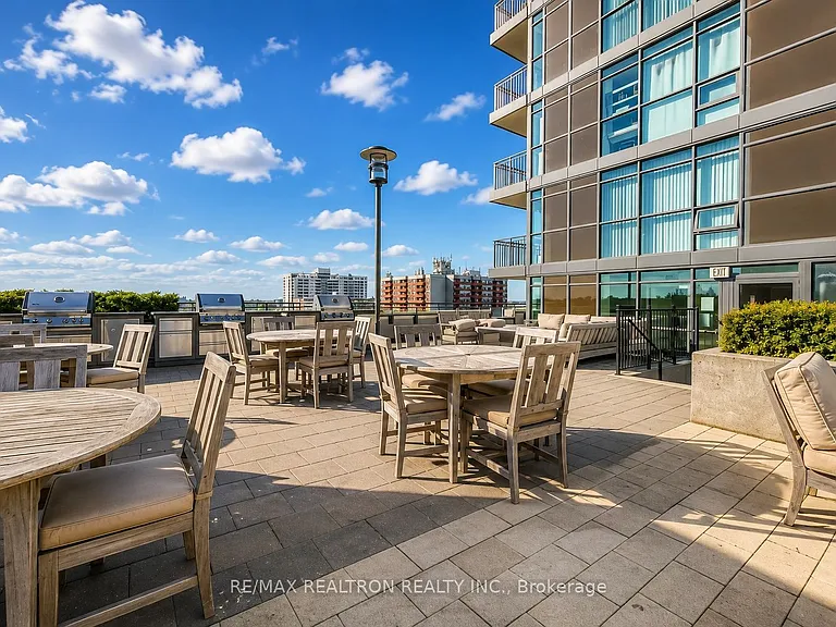 830 Lawrence Ave W #2910 — Photo 25
