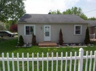 2609 W Jolly Rd, Lansing, MI 48911