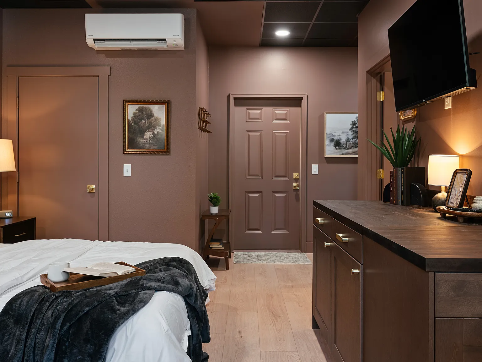 Studio, 450 sqft, $1,000 — Photo 4