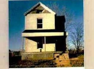 39 W 3rd St, West Alexandria, OH 45381