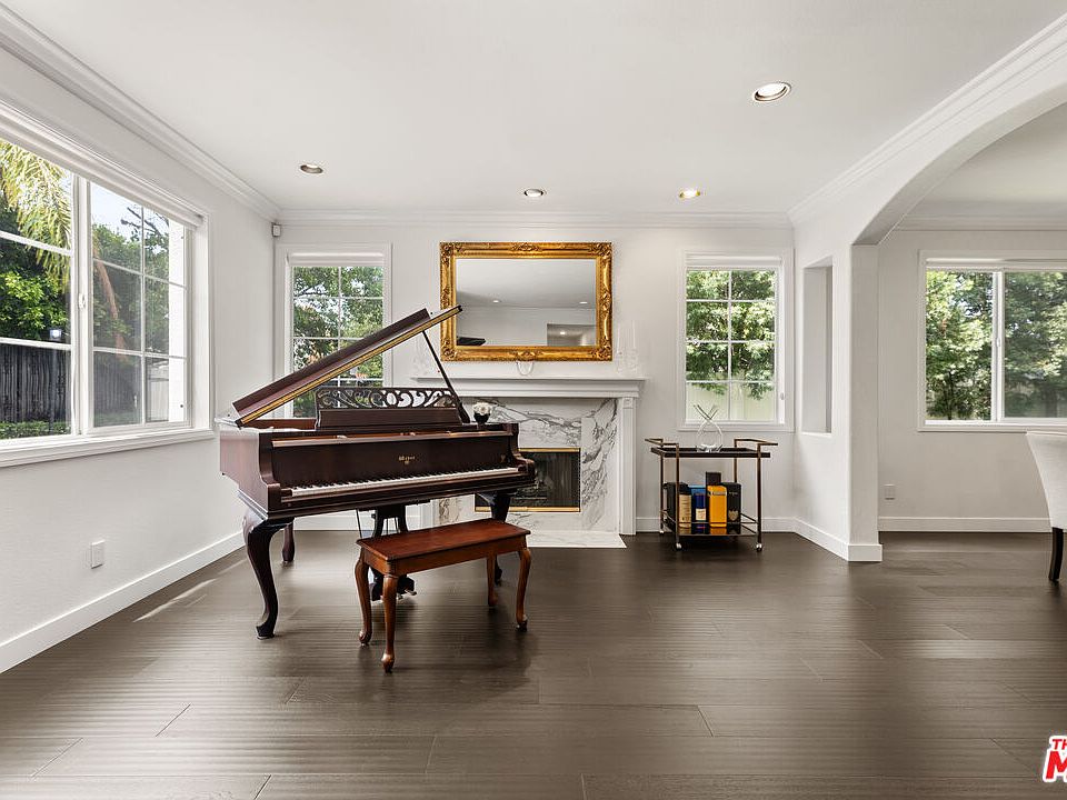 18439 Jonah Ct, Tarzana, CA 91356 | Zillow