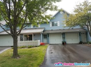 2582 Lockwood Dr, Mendota Heights, MN 55120