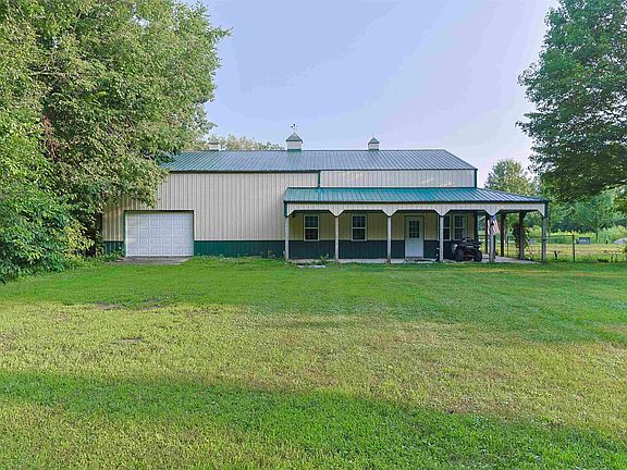 3rd image of 10272 Douglas Rd