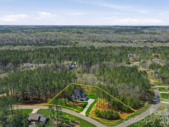 4th image of 6405 Chimney Bluff Rd