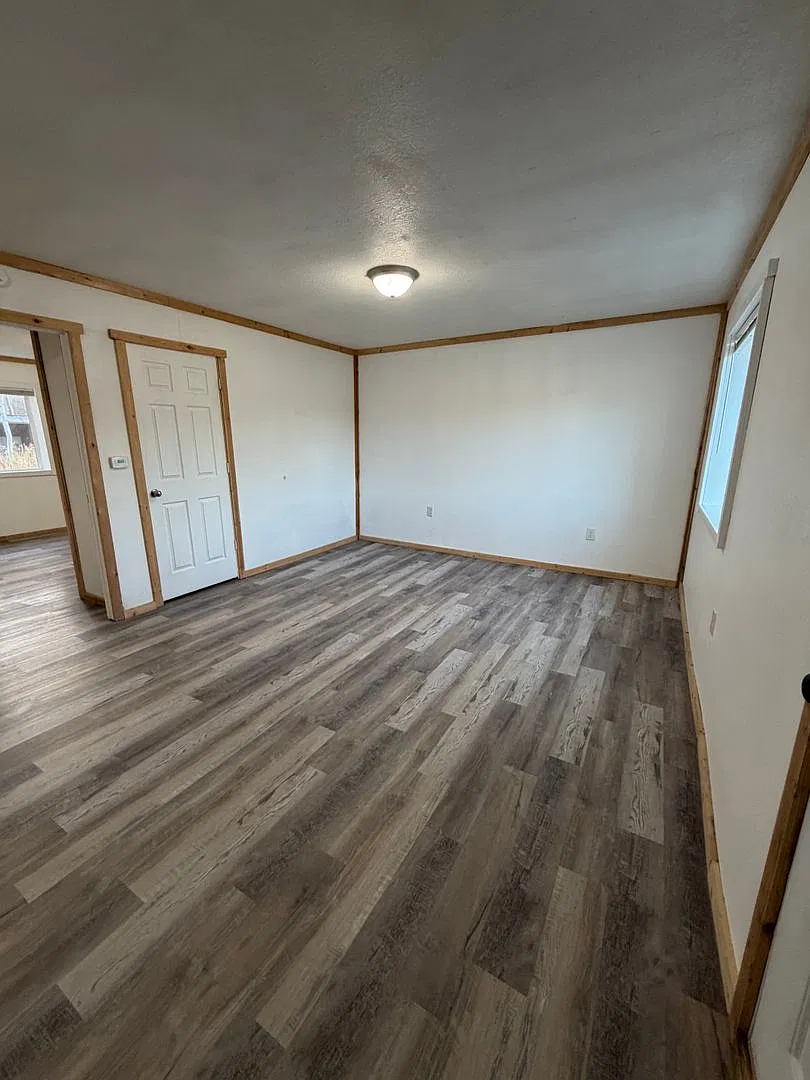 Elvira Ave 2881* — Photo 2