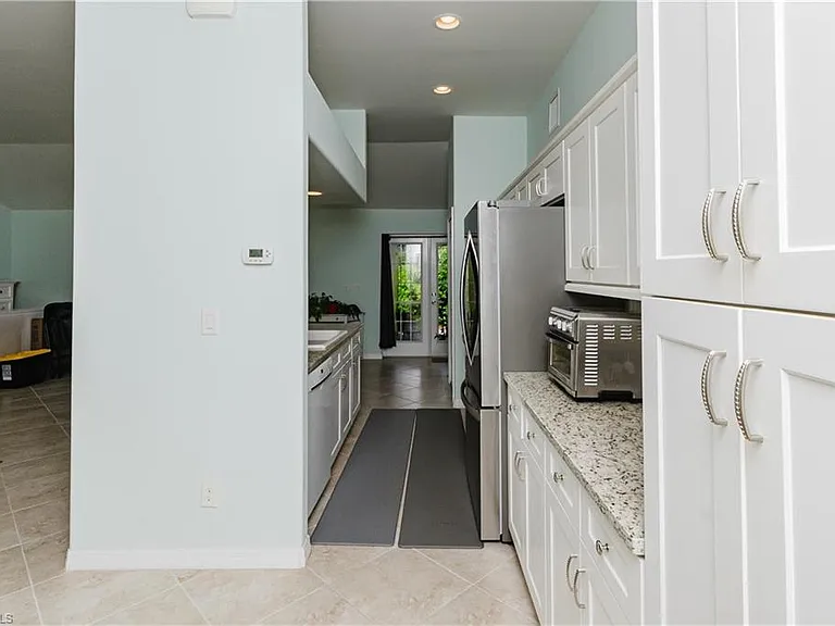 11693 Oakland Dr — Photo 20