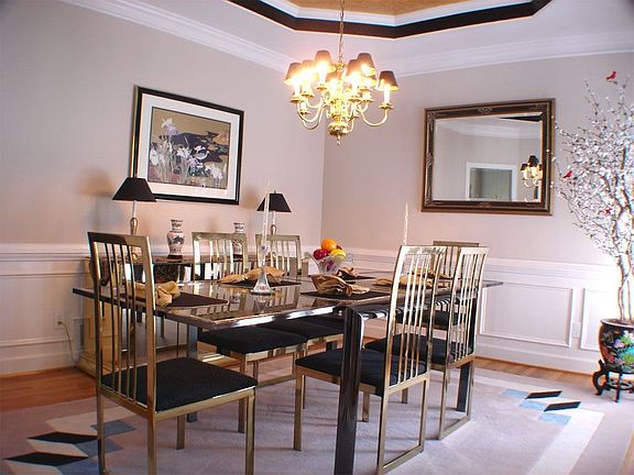 Vaulted Or Treyed Ceilings in Every Room