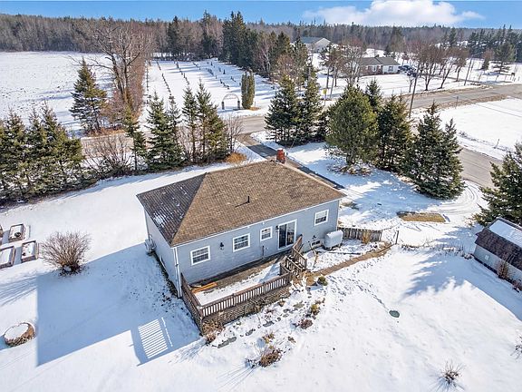 5th image of 170 Kingston Rd