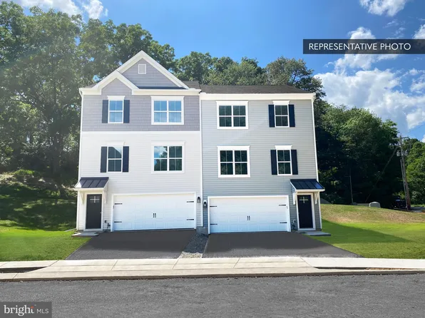 17999 Dave Anne Cir, Stewartstown, PA 17363