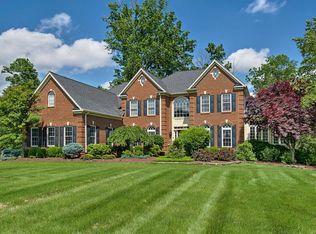 5 Buckeye Ln, Flemington, NJ 08822