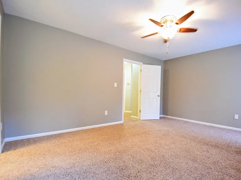 6933 Woodmark Dr — Photo 10