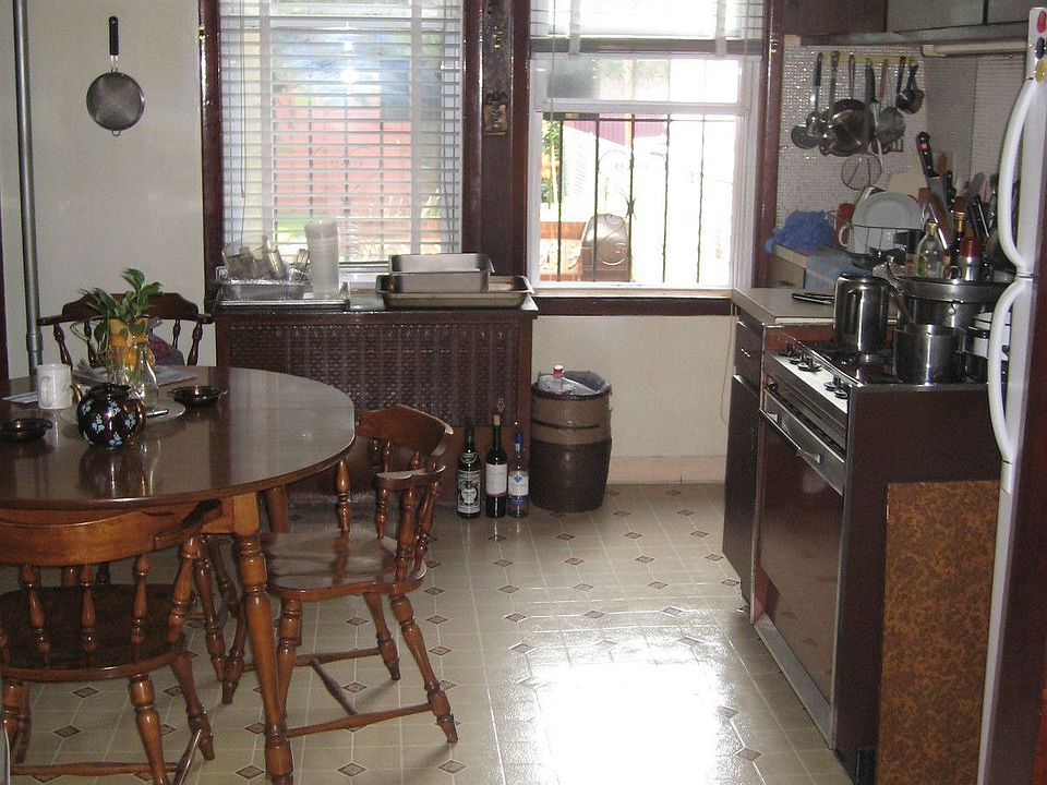 1st floor kitchen
