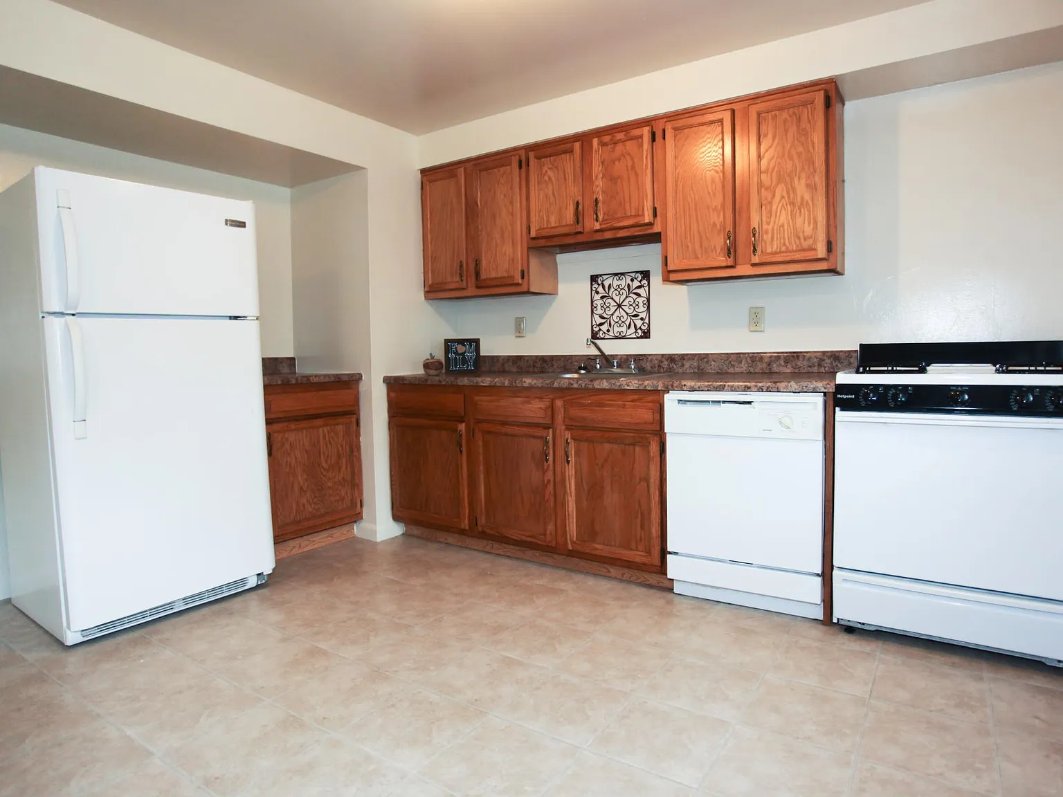 Eastfield Townhouses — Photo 4