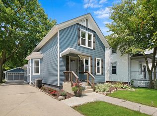 1460 Main St, Crete, IL 60417