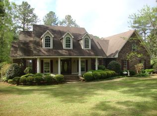 1401 Simpson Hwy 149, Mendenhall, MS 39114