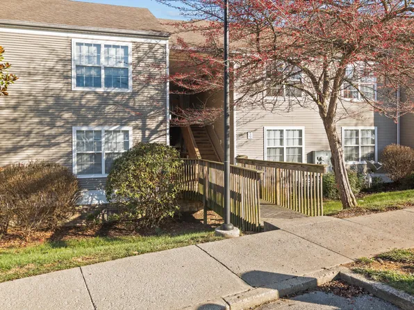 857 Malabu Dr APT 4202, Lexington, KY 40502
