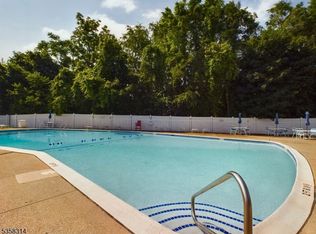 21 Hinchman Ave APT 1D, Wayne, NJ 07470