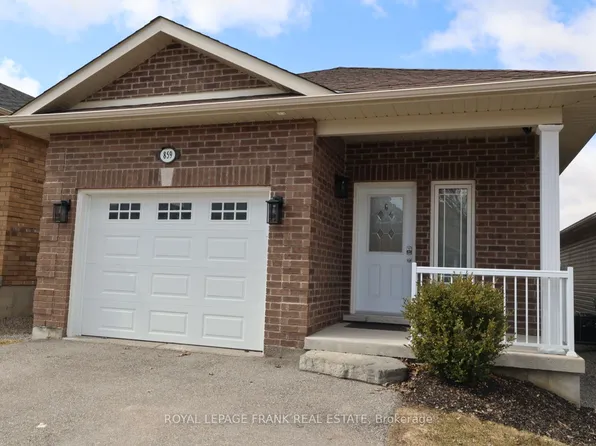859 Emery Way, Peterborough, ON K9J 0H7